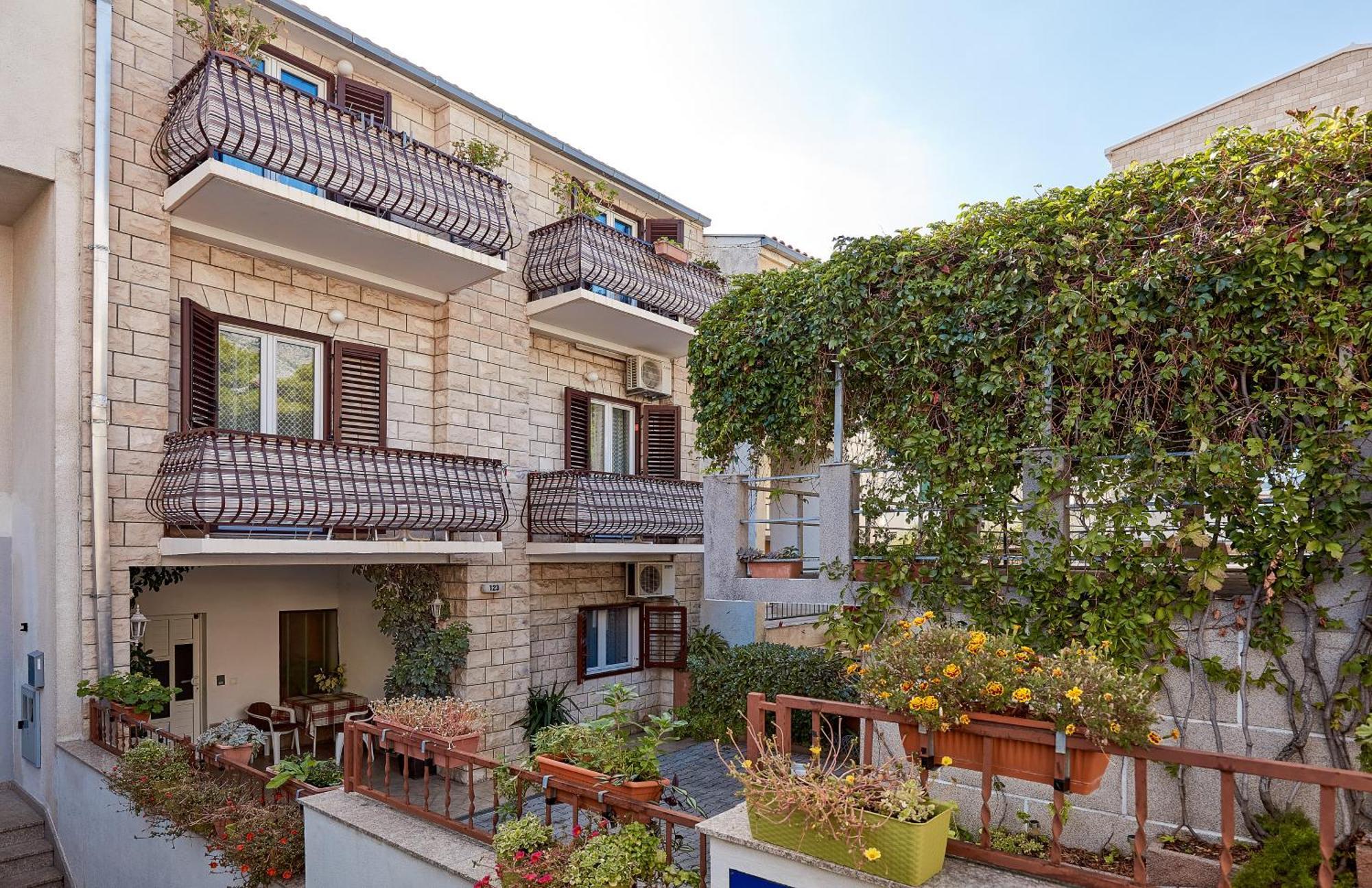 מאקרסקה Apartments Ljubica מראה חיצוני תמונה