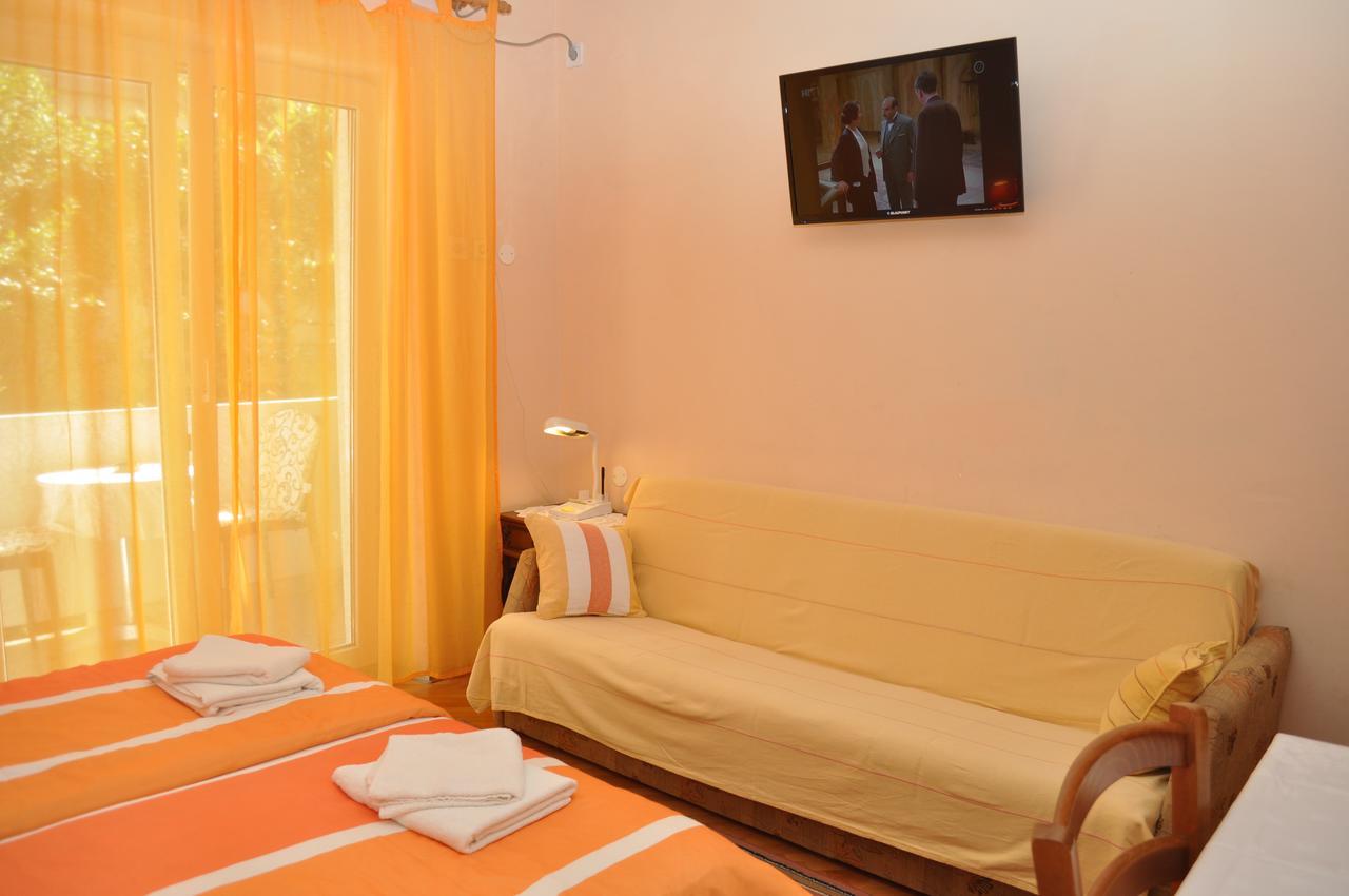 מאקרסקה Apartments Ljubica מראה חיצוני תמונה