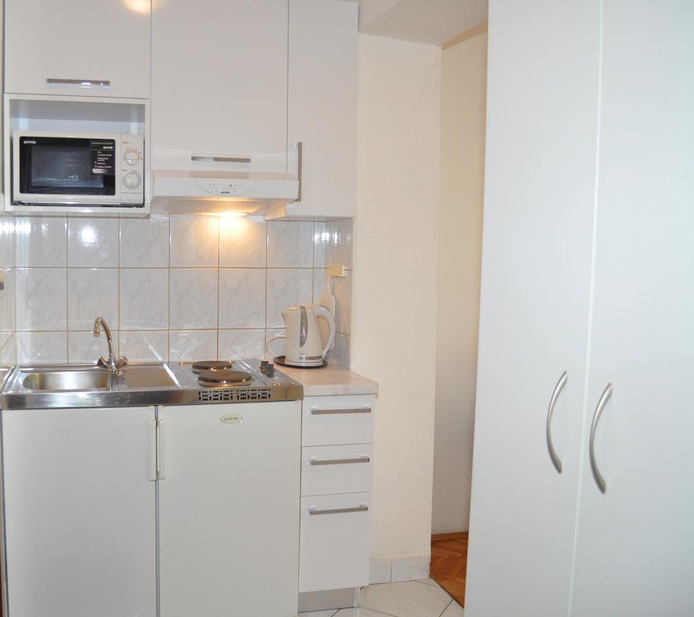 מאקרסקה Apartments Ljubica מראה חיצוני תמונה