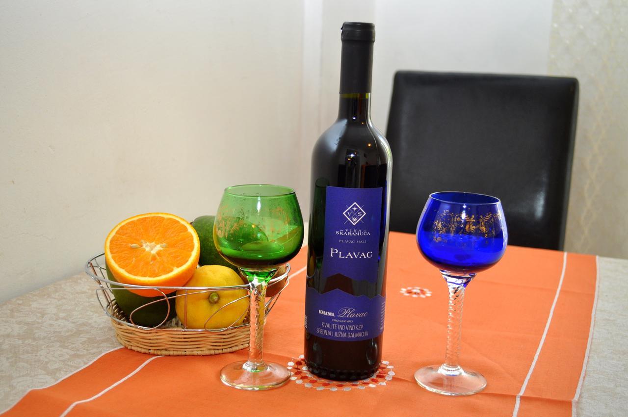 מאקרסקה Apartments Ljubica מראה חיצוני תמונה