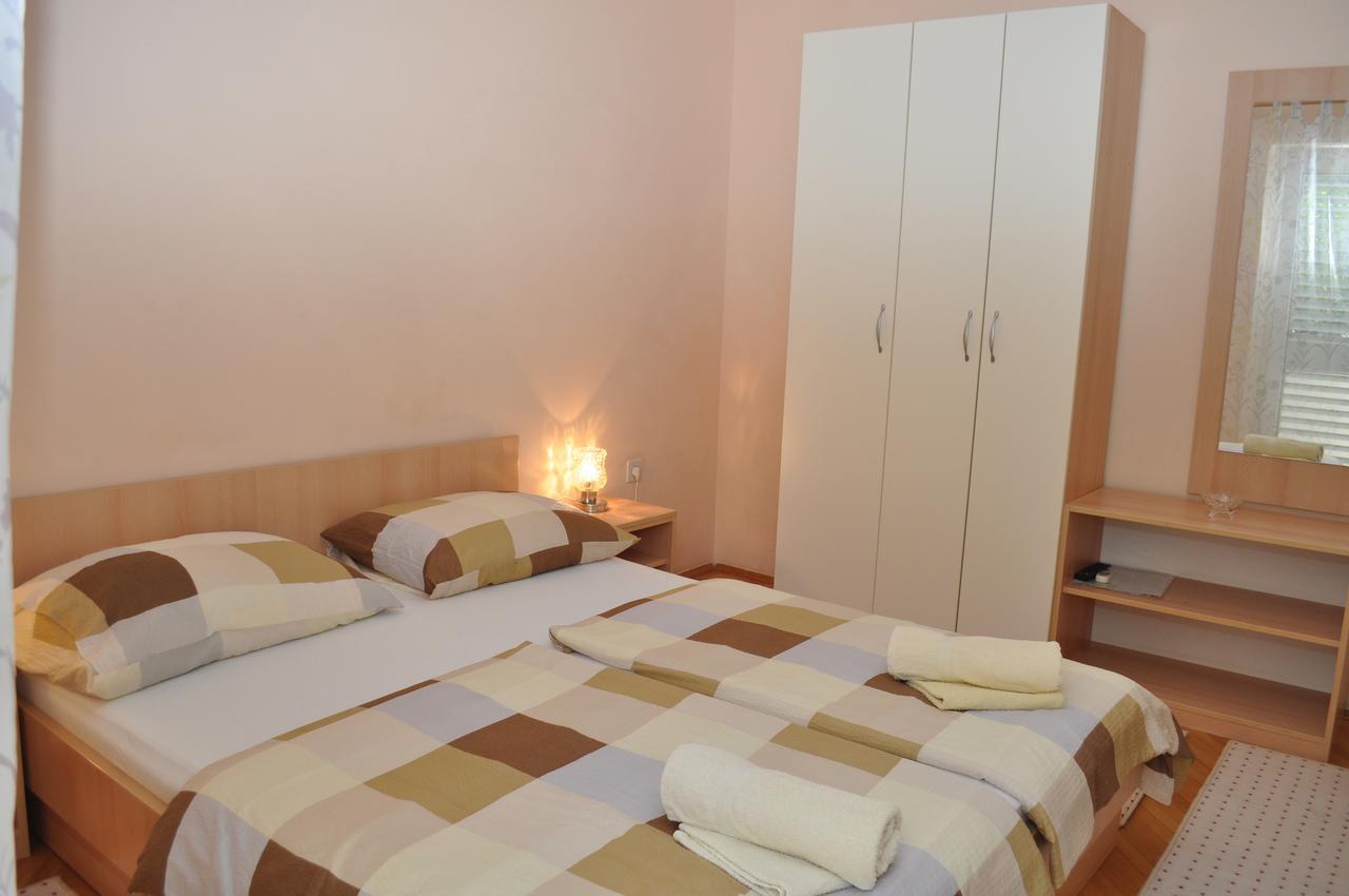 מאקרסקה Apartments Ljubica מראה חיצוני תמונה