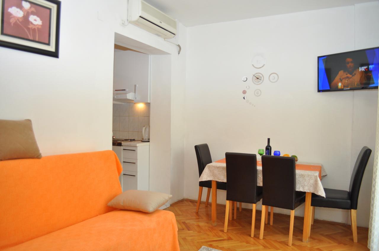 מאקרסקה Apartments Ljubica מראה חיצוני תמונה