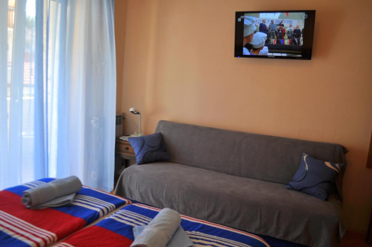 מאקרסקה Apartments Ljubica מראה חיצוני תמונה