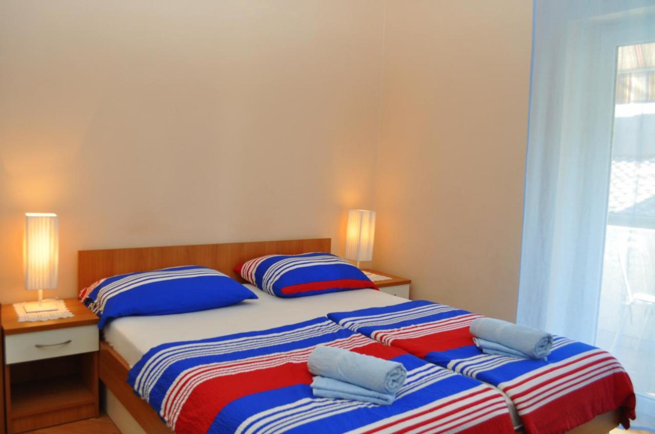 מאקרסקה Apartments Ljubica מראה חיצוני תמונה